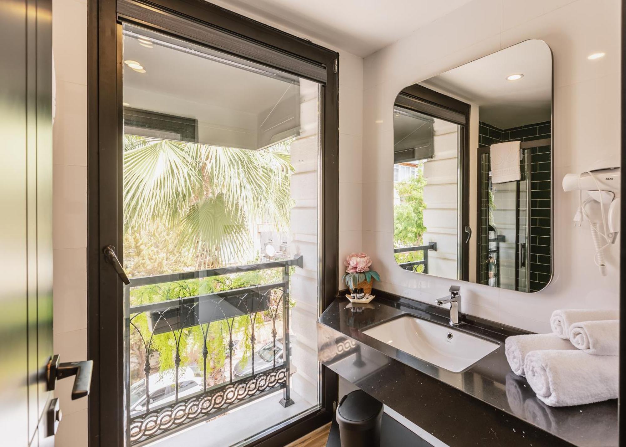 Ella Suites Hotel Antalya Buitenkant foto